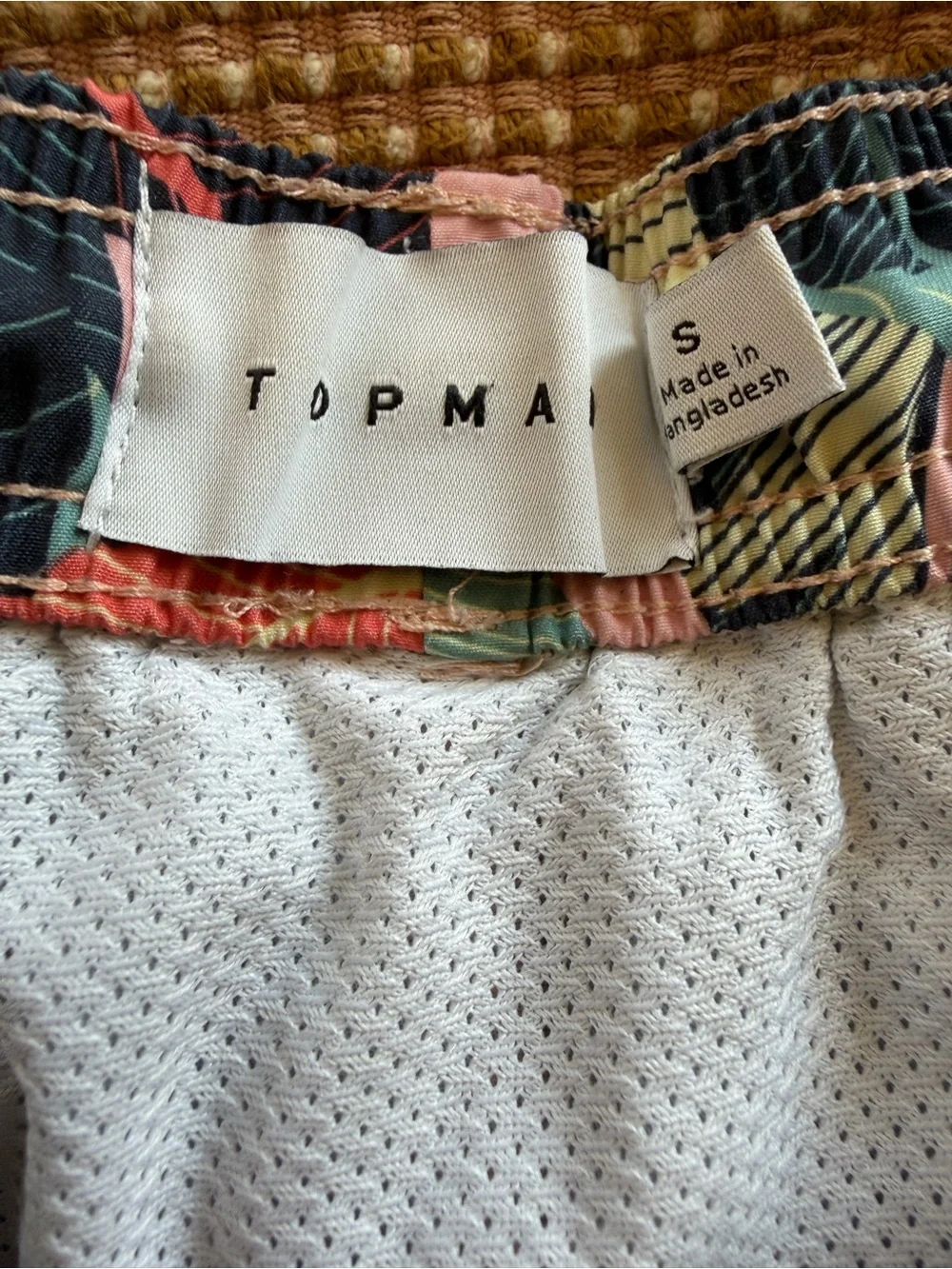 Topman Men's Tropical Leaf Swim Trunks in Pink, Green, Navy 5’’ inseam